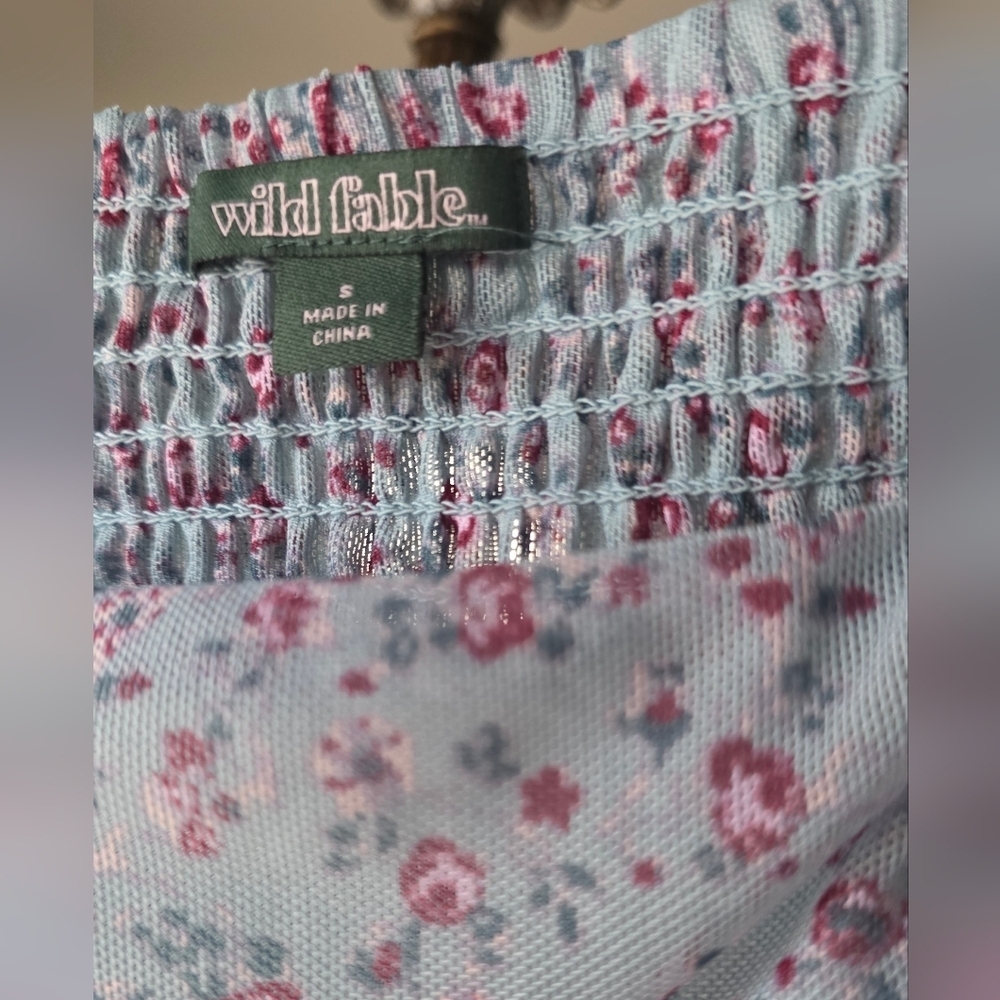 Wild Fable Blue Floral Ruched Blouse - Picture 2 of 3